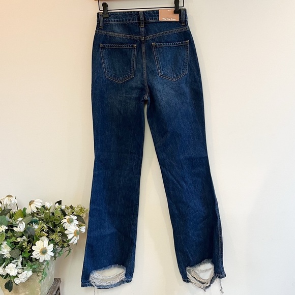 Free People We The Free Fields Flare High Waisted Jeans Size 26 - Picture 6 of 12